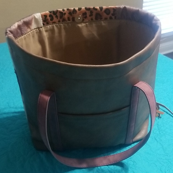 Purse - Picture 3 of 6